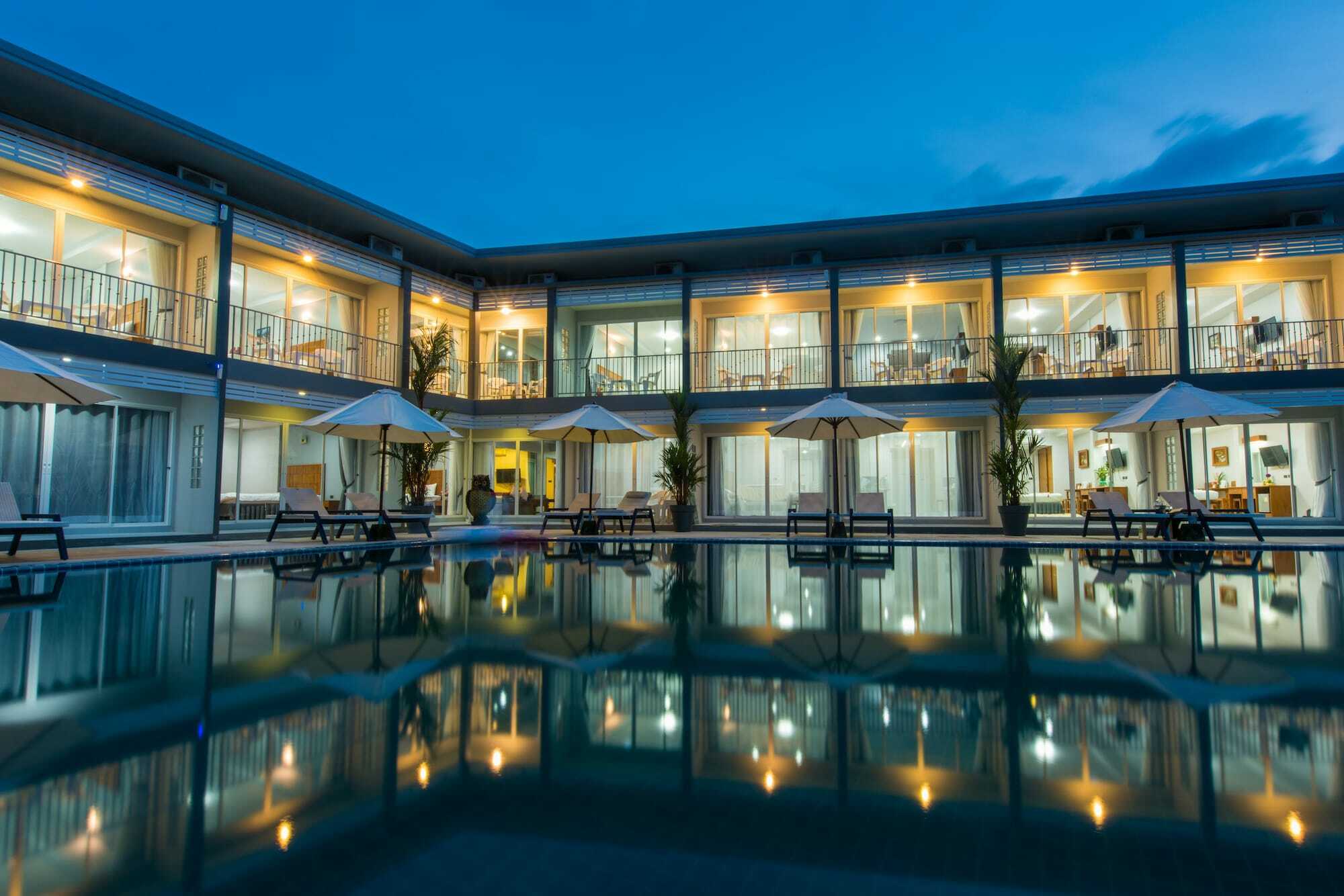 Nice Lagoon Beach Phuket Екстериор снимка